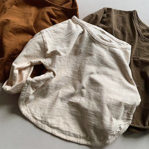 Long -sleeved T -shirt